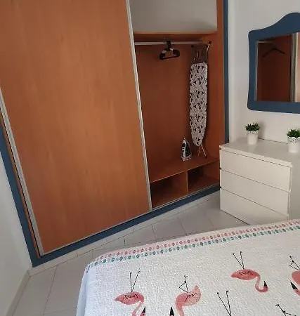 Fabulous 2-bedroom Right On The Of Crstianos Apartment Arona (Tenerife)
