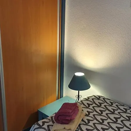 Fabulous 2-bedroom Right On The Of Crstianos 아로나